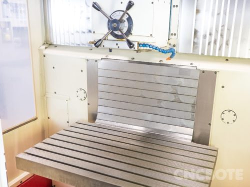 Hermle U 630 S rezkalni stroj